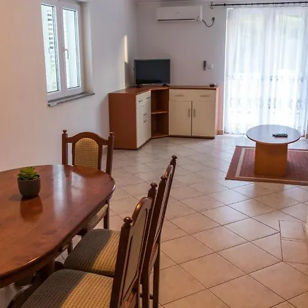 Zeljka Apartment *